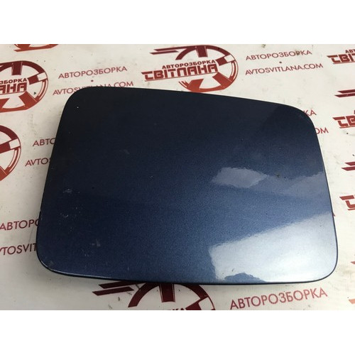Лючок паливного баку Kia Sorento 2002-2009 695113E000